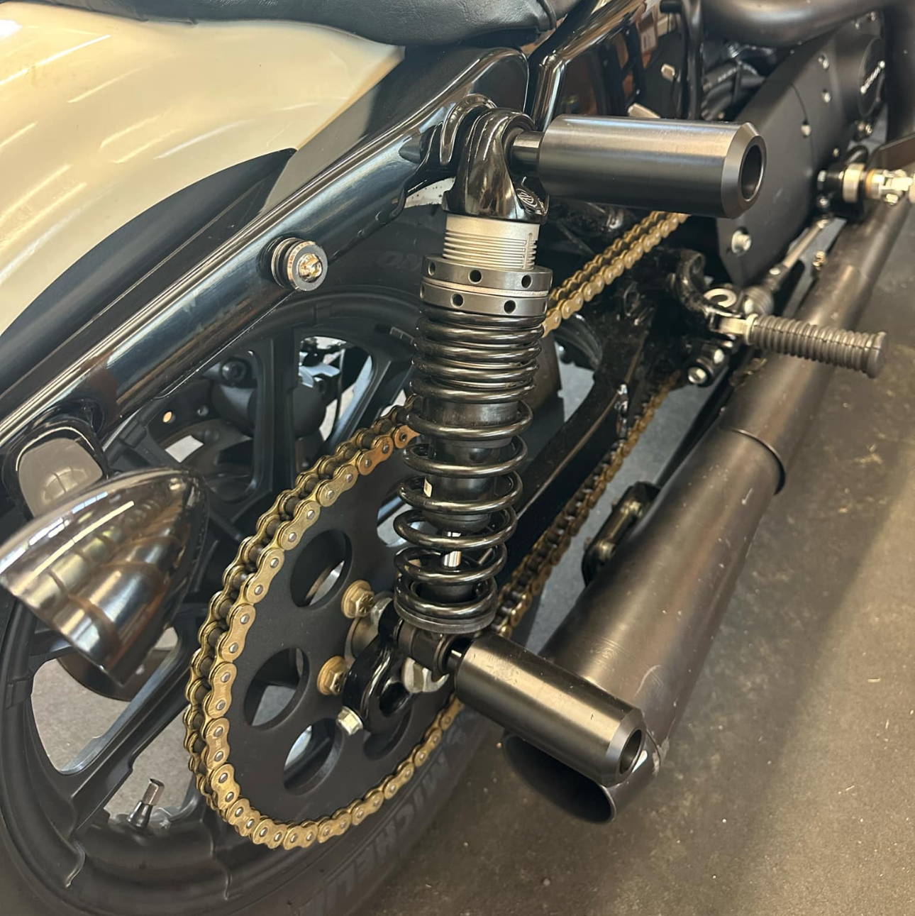 Sportster Lower Shock Slider