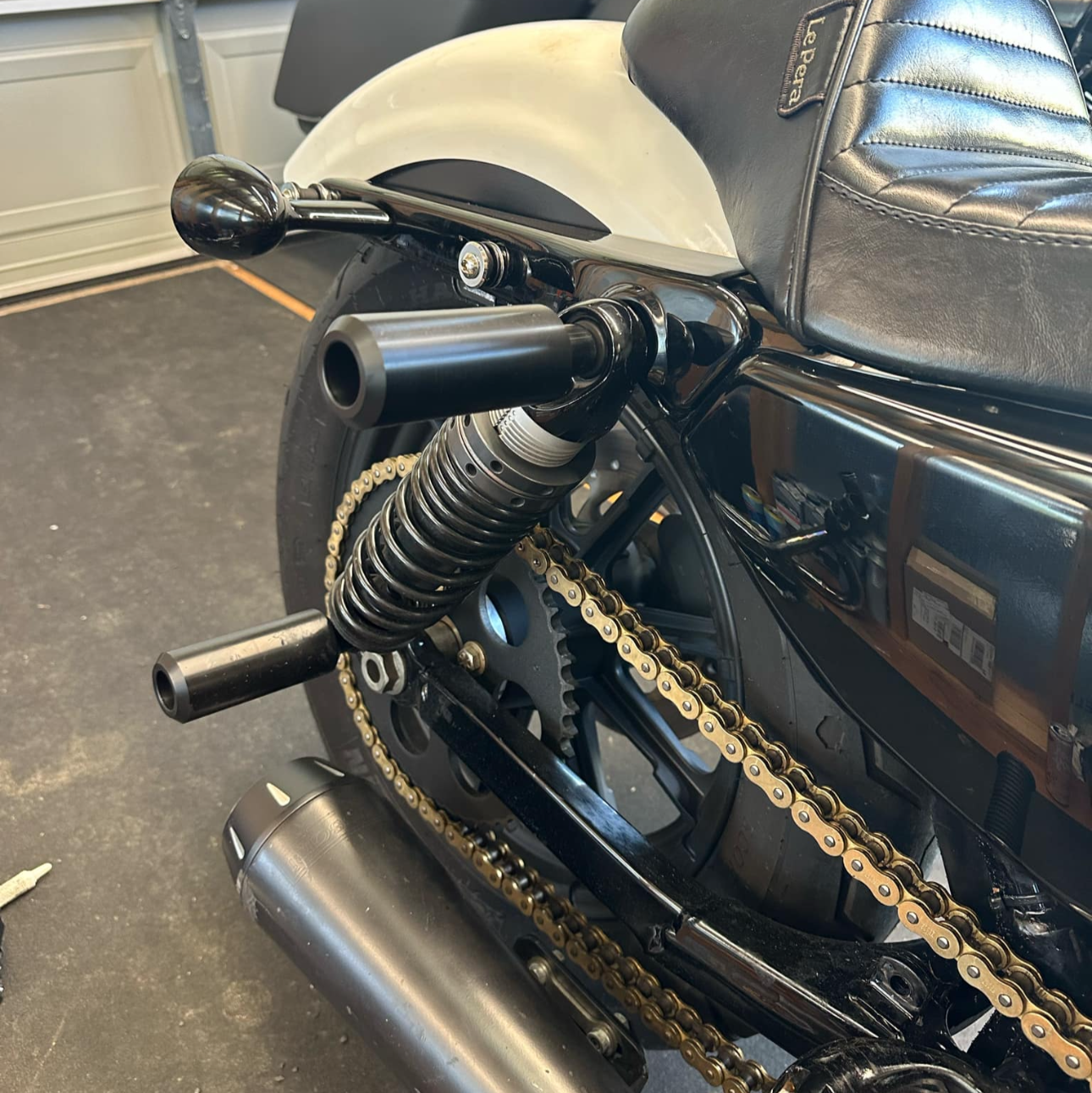 Sportster Upper Shock Sliders